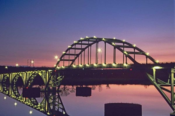 Arkansas, Ozark Ozark Bridge over Arkansas River